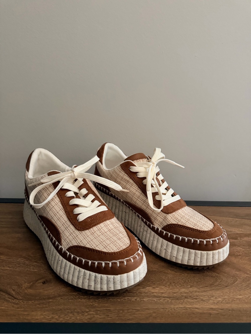 Universal Thread Women's Brown & Cream Platform Sneakers